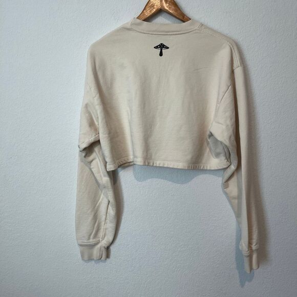 Alice Mushrooms Embroidered Pullover Crop Sweatshirt Women's Size Small - Picture 6 of 7